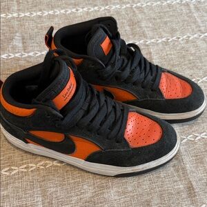 Black and Orange Men's Sneakers Size 6.5